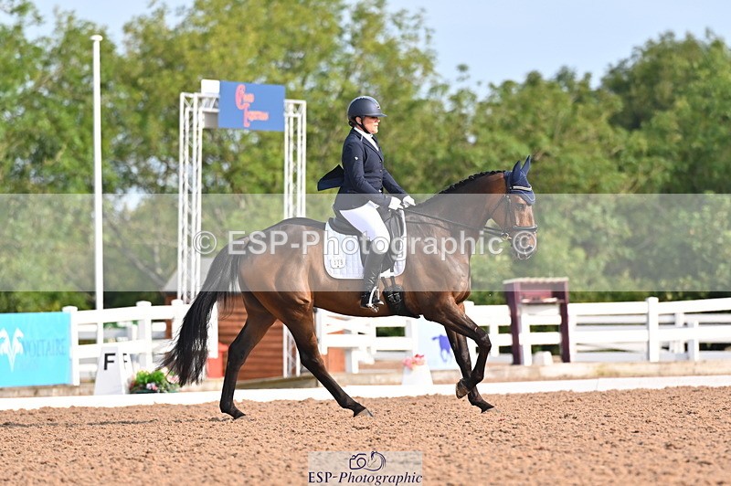 240817A-091720-06557 - 119-Kellie.Hutchings-Tawstock.Finale