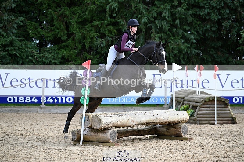 241117-115848-03799 - Cls 2 80-85cm 11.20 to 12.30