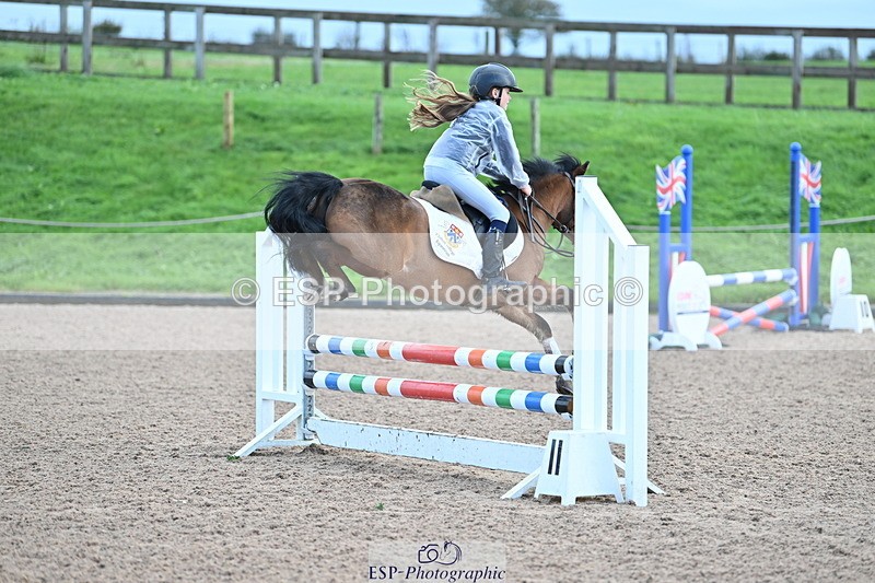 231029A-103423-02791 - 70cm Club and Schools