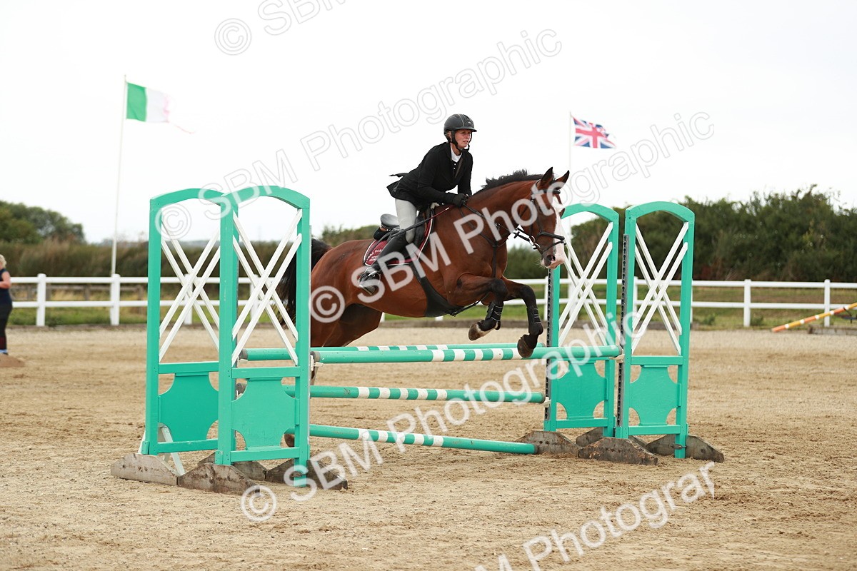SBM_005000 - Class 2 - Senior British Novice - 90cm Open
