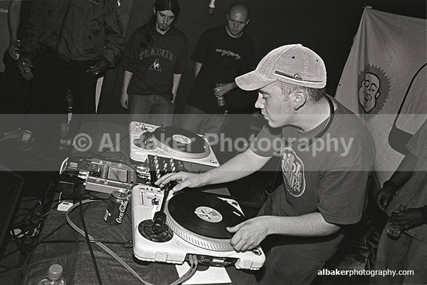 14 - Friends-&-Family @ the-roadhouse 28.06.03