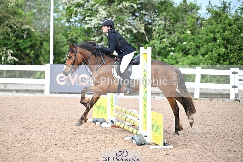 260523-100431-00202 - Cls 13 Clear Round 50cm