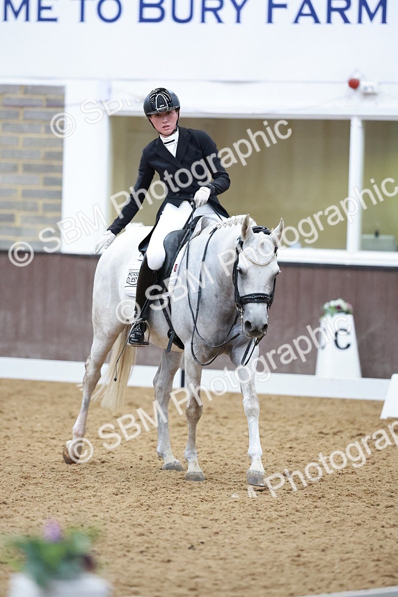 SBM_020961 - Class 13 - FEI INT I - 16.26-17.14