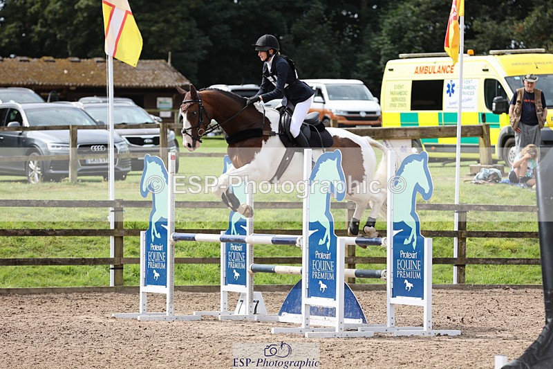 240804-115739-12933 - 501-Olivia_Elson-KINDRED_SPIRIT