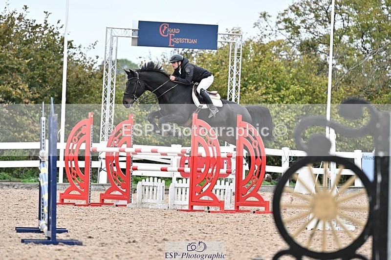 251015-153453-00922 - Cls 6 Foxhunter and 1.20m Open