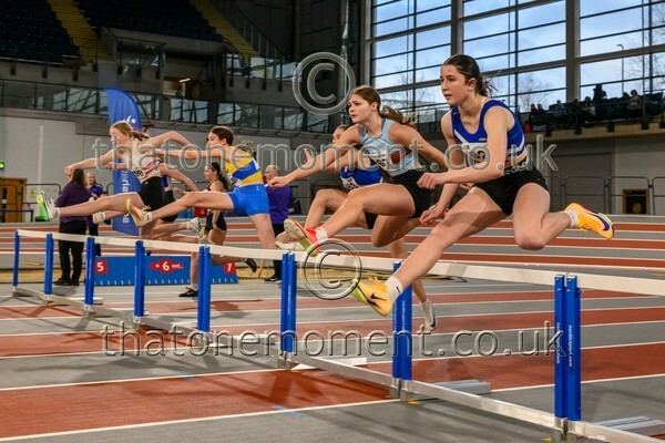 SenInd26-819613 - Track Female Set One