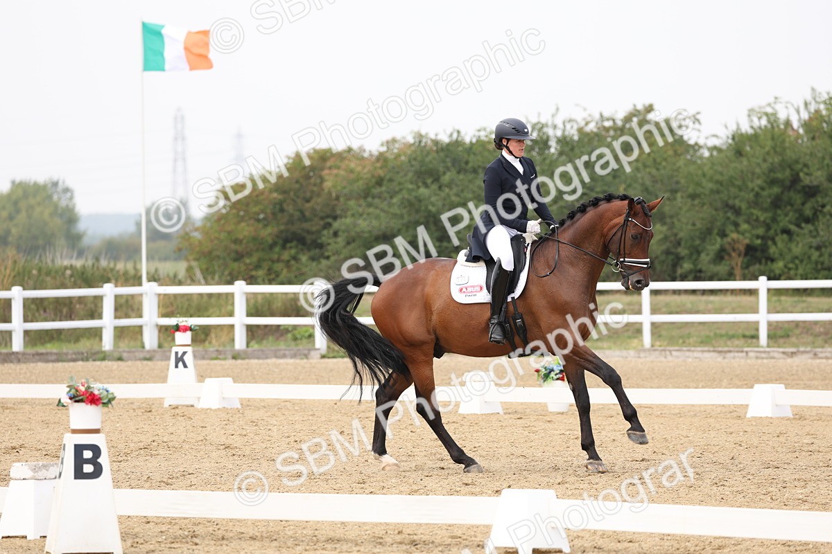 SBM_007479 - Class 9 - FEI INT I - 14.57-15.45