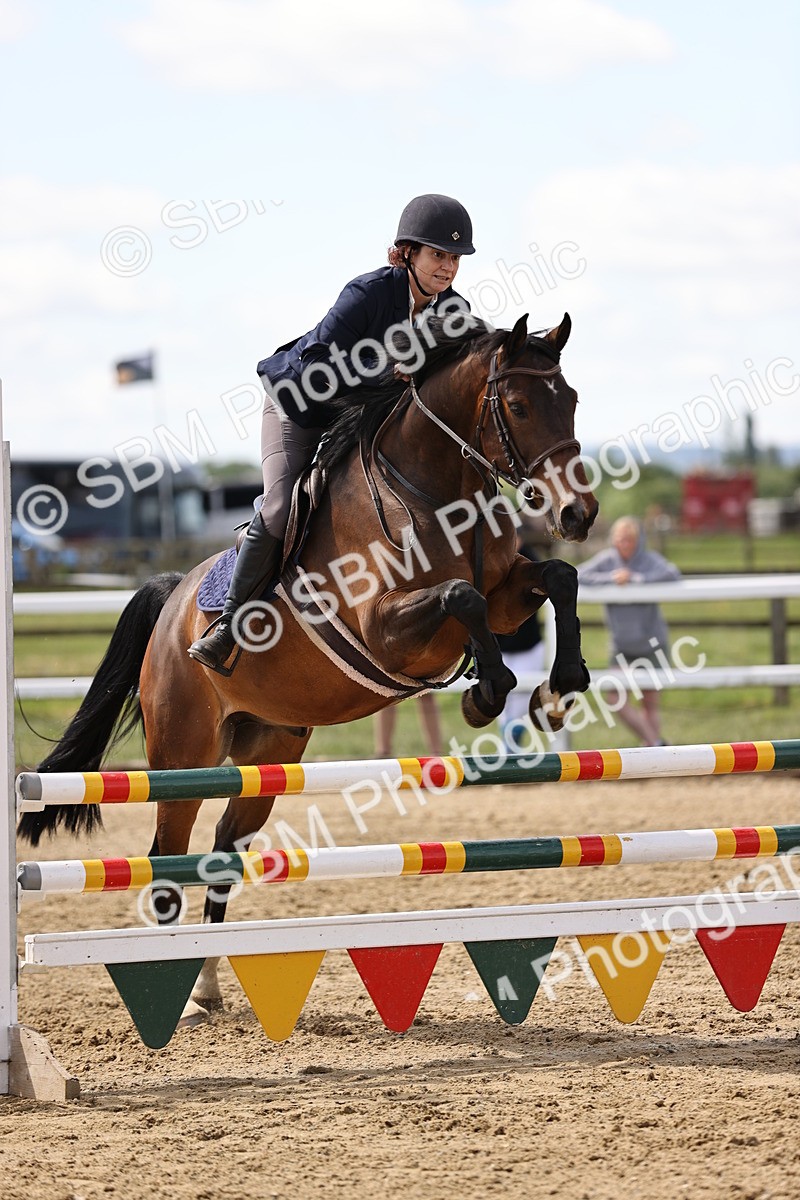 SBM_002248 - Class 9 - Senior British Novice - 90cm