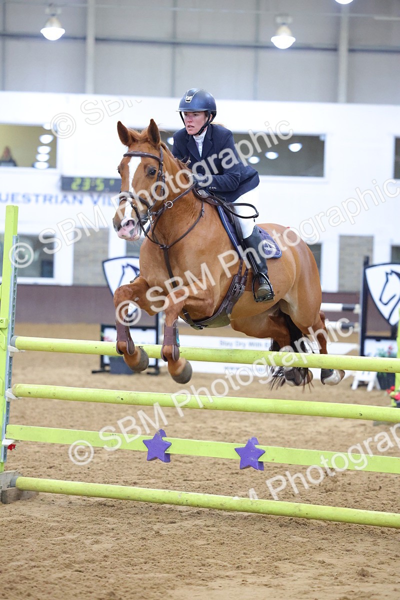 SBM_010532 - Class 23 - Senior Newcomers/ 1.10m Open - First Round (1.10m)