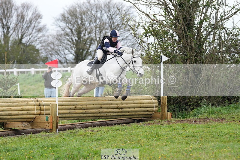 250419-124257-09980 - 419-Susanna.Morris-BREEOGUE.BREEZE