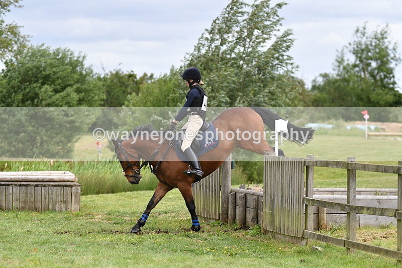 WJ5_3759 - Class 6 80cm