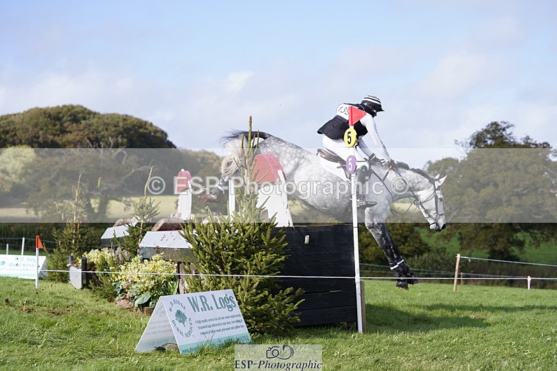 241025-130114-08407 - 139-Alan.Nolan-HARTHILL.HEROINE