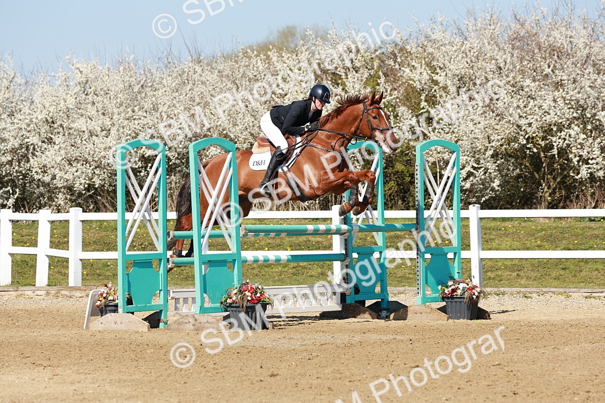 SBM_004525 - Class 17 - Senior Newcomers - 1.10m