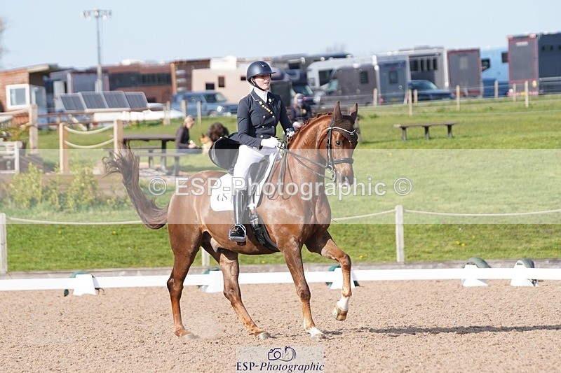 250404-170504-07872 - 141-Tyla.Schou-Dennis.DeNiro