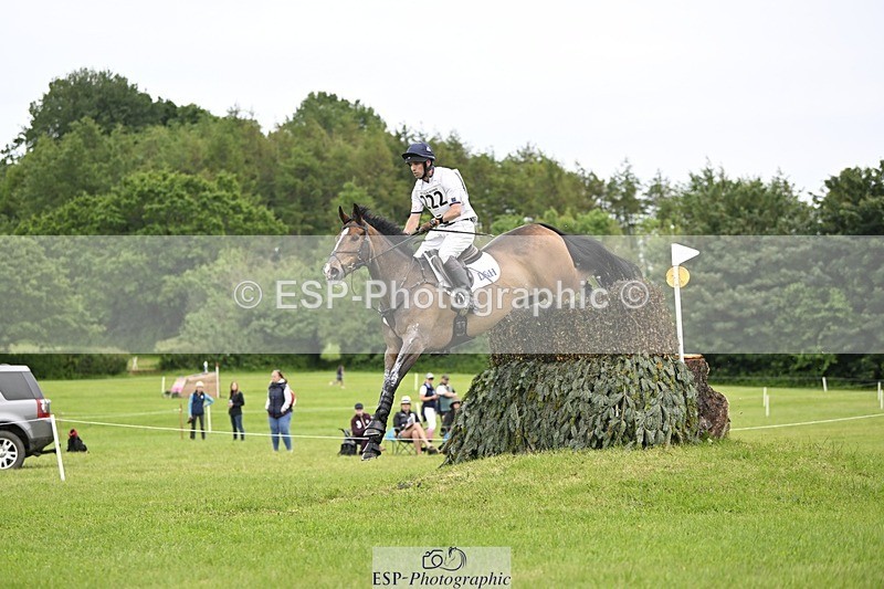 240525-154041-16845 - 222-KILCANNON_SENSATION-Harry_Meade
