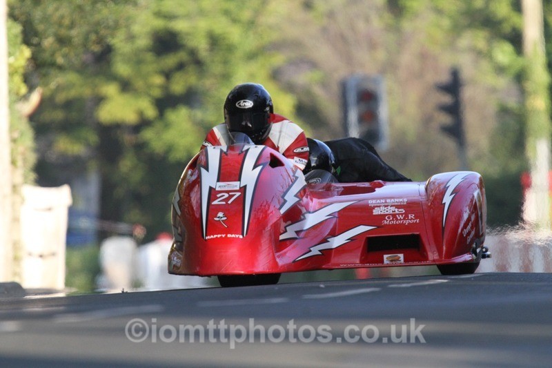 IMG_5527 - Thursday Practice - TT 2013 Side Car