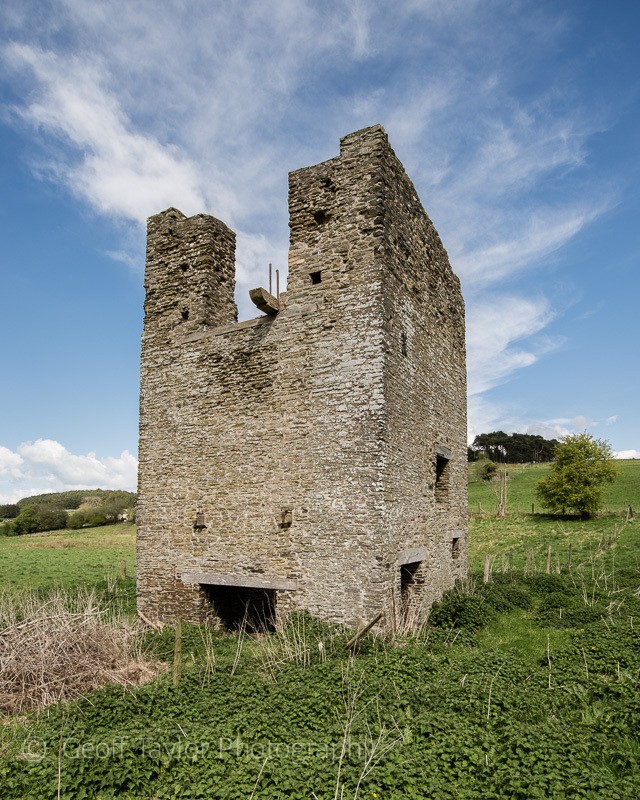 5463 White Grit engine house - Vanishing Buildings
