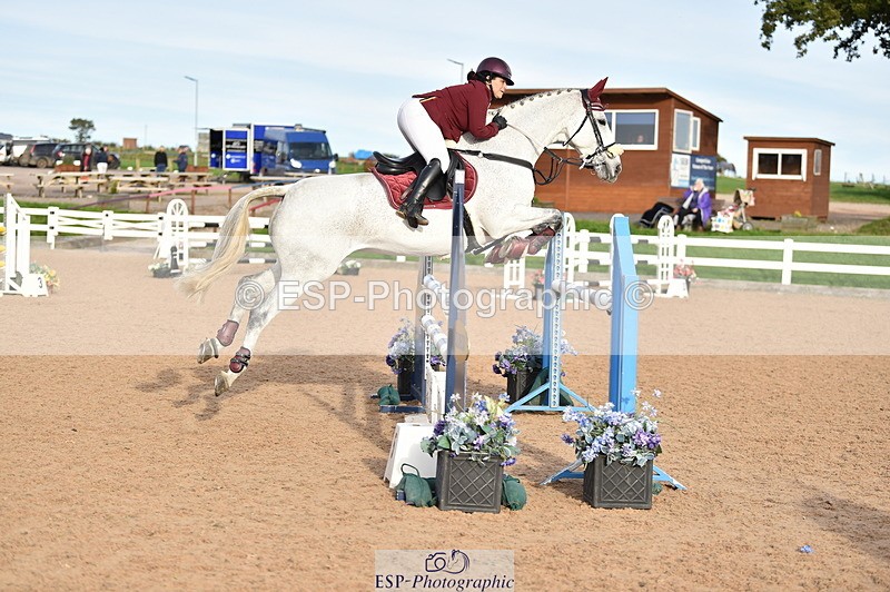 231015A-161304-09263 - Cls 27 1.10m Amateur Q 2nd R