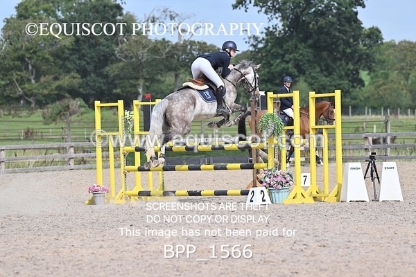 BPP_1566 - CLASS 8 Senior Newcomers/ 1.10m Open