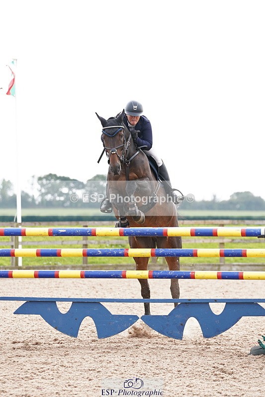 240915A-151530-10831 - Cls 28 Chard Sept GP Jump Off