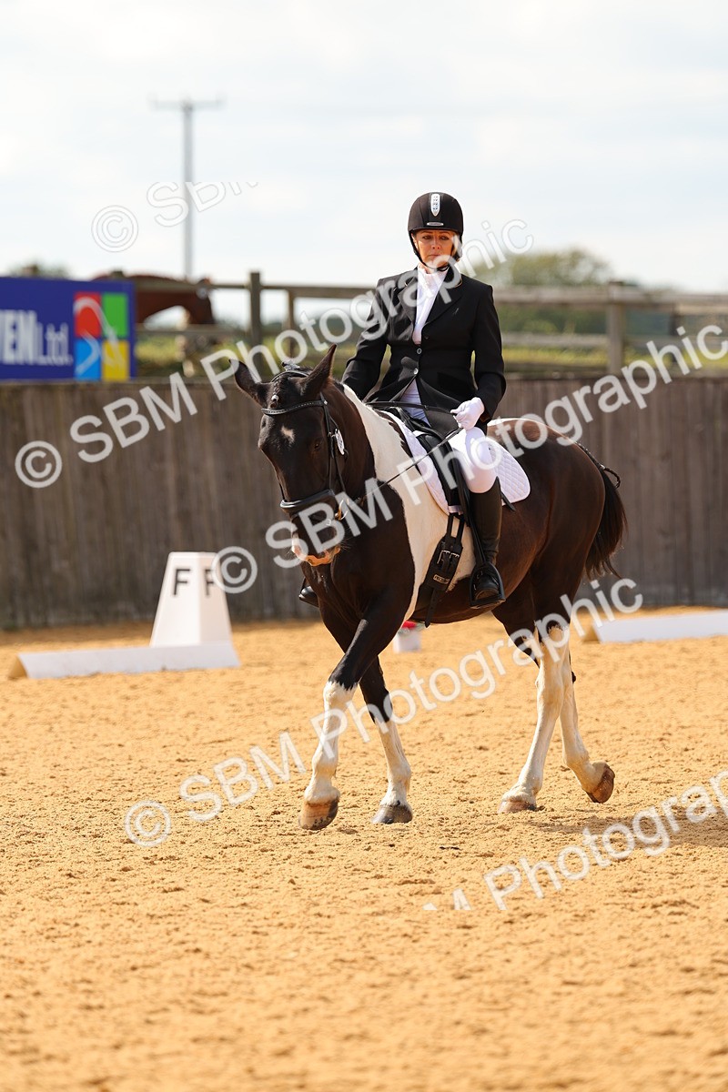 SBM_43940 - D6 - Small Tour Championship - Intro C