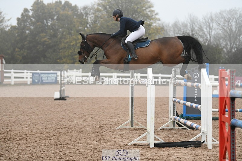 241103A-135853-08357 - SUN Cls 22 Blue Chip Performance Jump Off