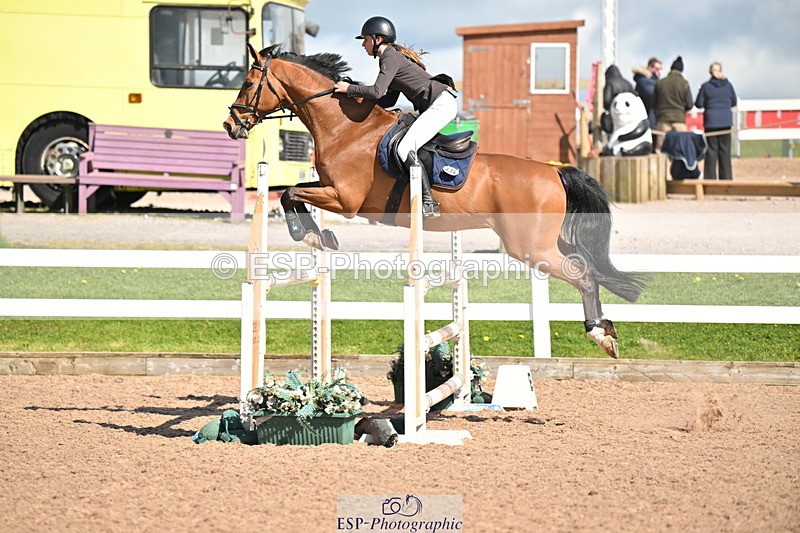 240419A-154403-08731 - Cls 14, 1 Star Bronze Tour 1.10m