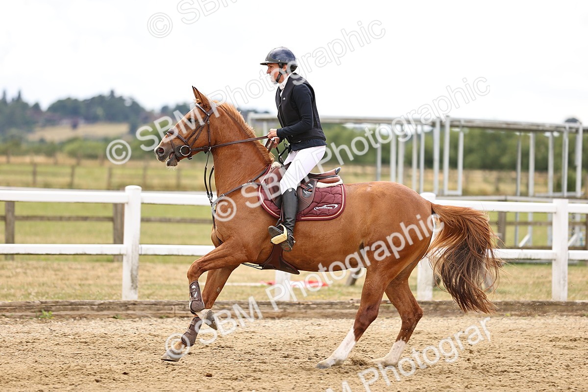 SBM_026957 - Class 13 - Senior Newcomers - 1.10m