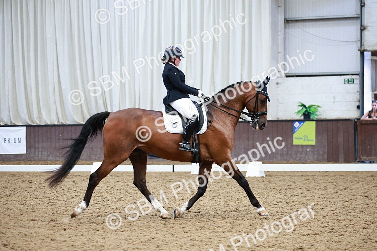 SBM_006571 - Class 16 - Advanced Medium 5 - 16.02-17.22