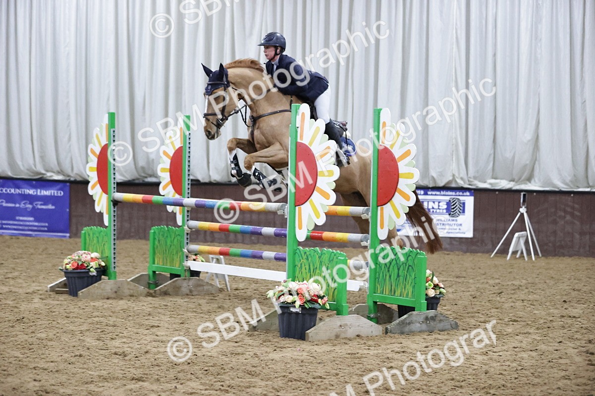 SBM_001194 - Class 4 - Senior Newcomers/ 1.10m Open