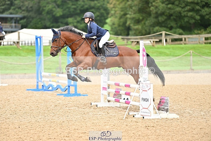 230930-094354-00091 - Cls 1 Pony Intro 70cm