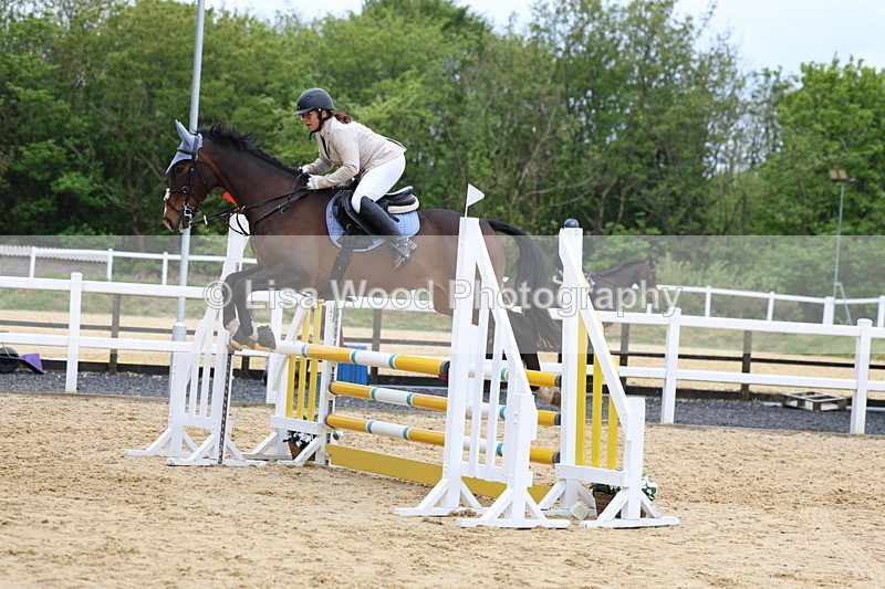 3E7A6137 - Class 4: Senior British Novice/90cm open