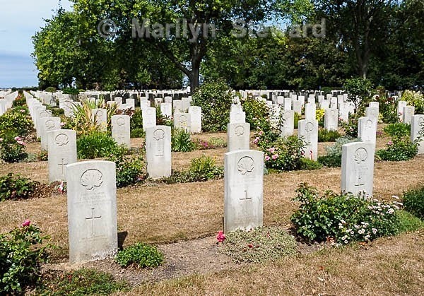 D-Day landing sites-6 - Paris and Normandy (Coming soon)