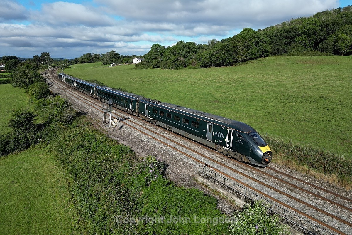JL - 19.7.23 800020 1L12 07:23 Camarthen - Paddington, Pencoed - Elsewhere on the network