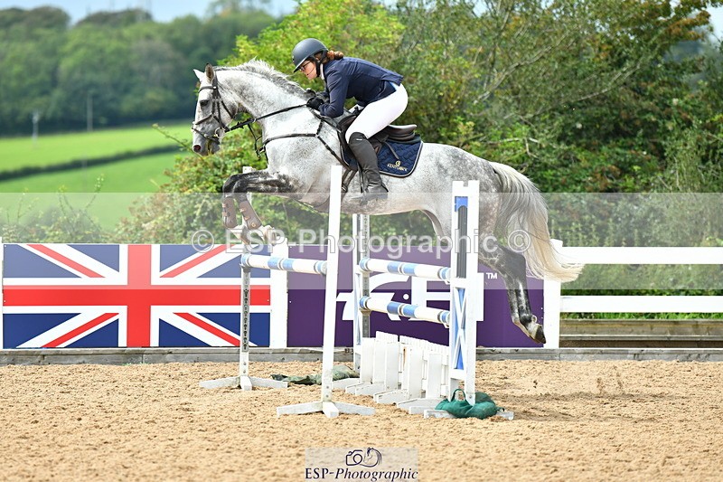 230813A-142205-12910 - Cls 43 1.05m National Amateur Qualifier