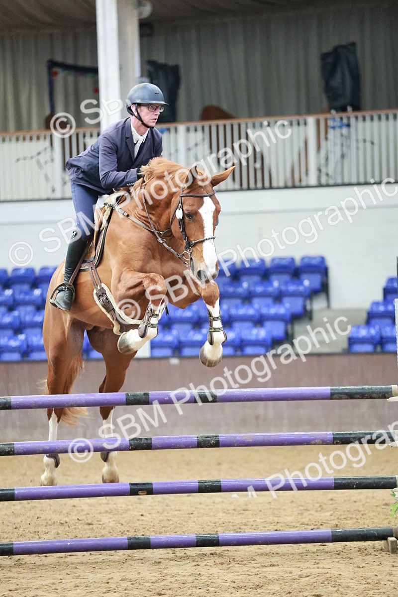 SBM_000555 - Class 4 - Senior Newcomers - 1.10m