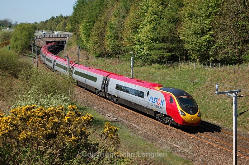 27.4.11 390054 1T33 11.07 Carlisle - Carnforth test run, Beckfoot - West Coast Main Line (north to south)