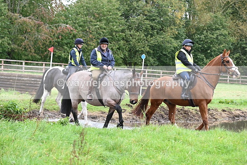 WJ6_6468 - Time at Photographer 12:41 to 13:05