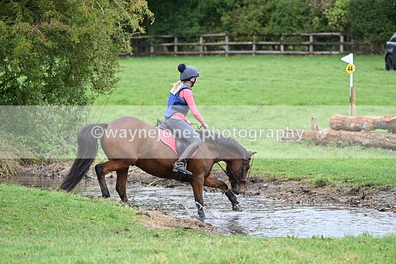 WJ7_0087 - Time at Photographer 11:24 to 11:48