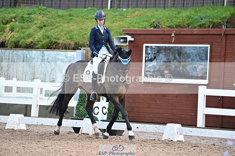 240218A-105403-05730 - 232-Alys.Matravers-VORVASHILL.VERTIGO