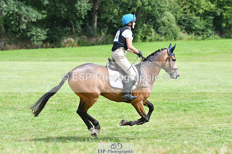 240804-135309-15016 - 514-Annie_Berry-SWANVIEW_DELTA_DAWN