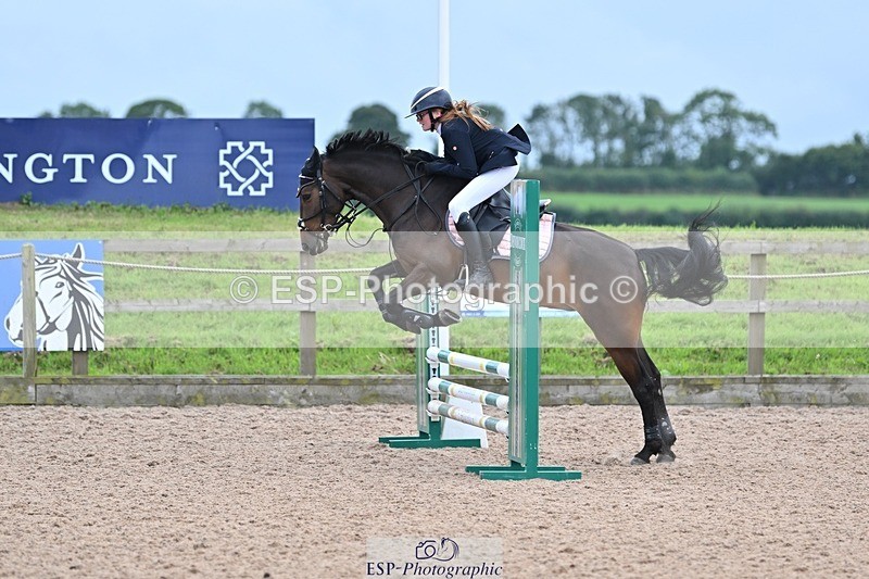 240813-171940-00436 - Classes 3A&B & 4 70cm