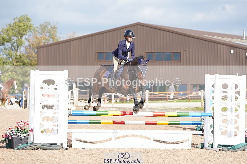 241005A-102116-04443 - SAT Cls 8 Snr British Novice & 90cm Open