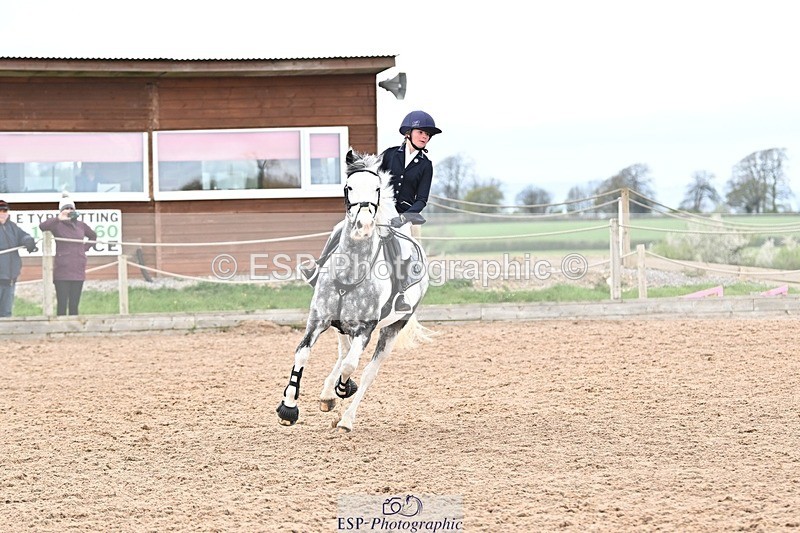 250414-105356-00294 - 80cm Round 1