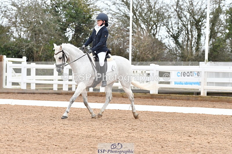 240121A-104653-00472 - Cls 5 Novice 37A