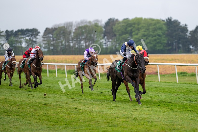 040524-Race 6-Vocal Studies-4876 - Race 6