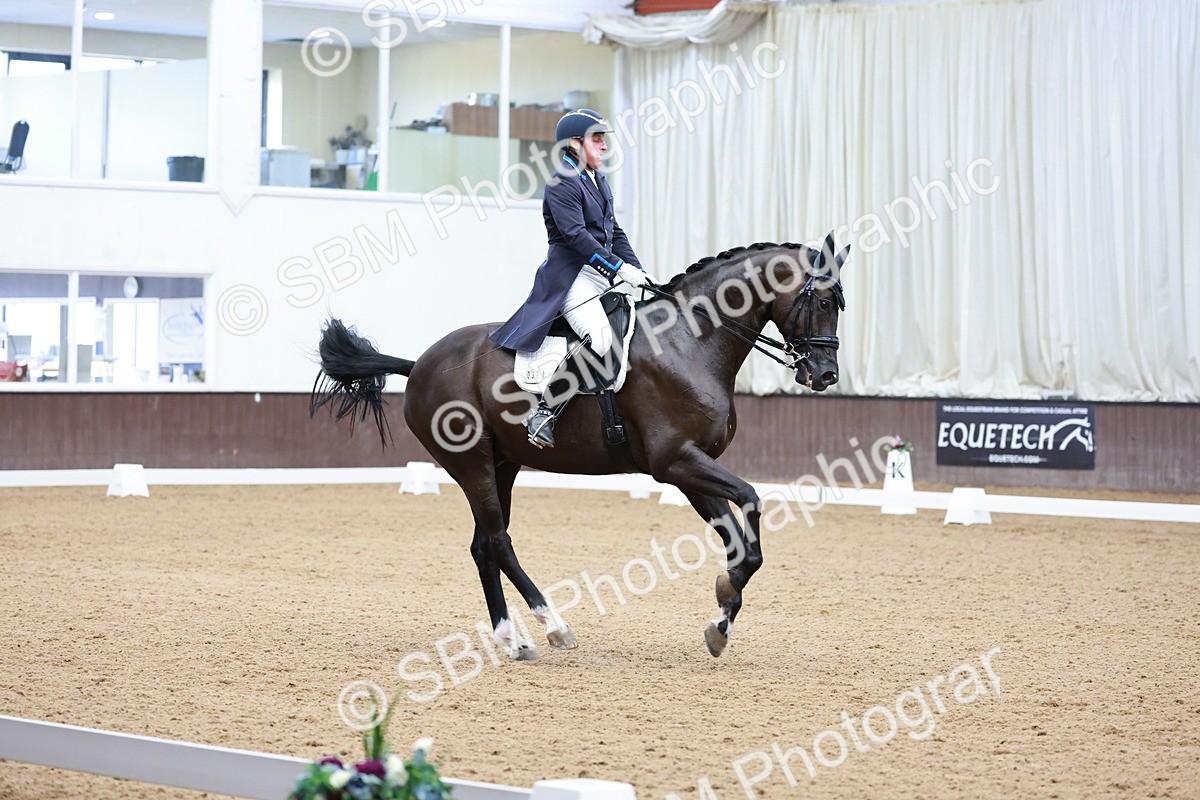 SBM_015971 - Class 5 - FEI INT II - 15.48-17.00