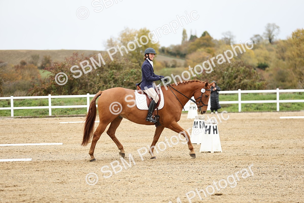 SBM_003026 - Class 8 - Novice 1