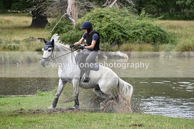 WJ7_2185 - Time at Water 11:14 to 11:36