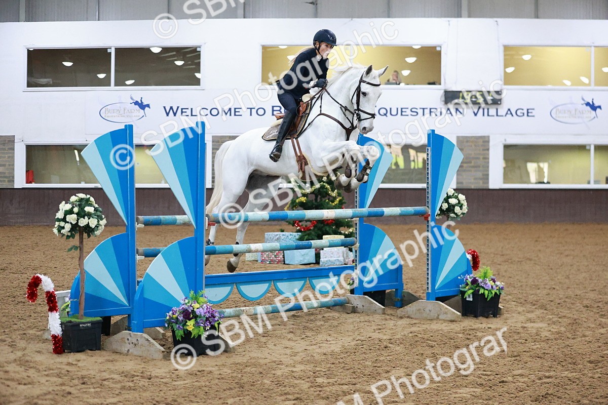 SBM_001265 - Class 5 - Senior Foxhunter 1.20m